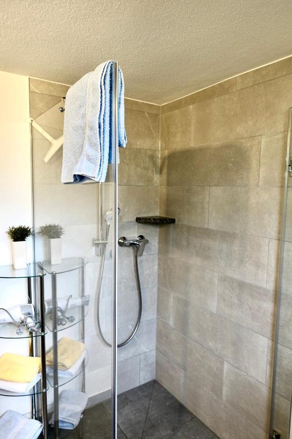Ferienwohnung #4 Mit Terrasse In Zentraler Dennoch Ruhiger Lage - Stadtbus Vor Der Tuer! Lindau  Ngoại thất bức ảnh