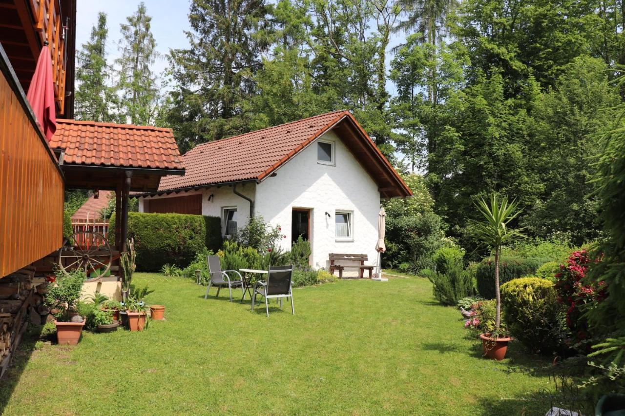 Ferienwohnung #4 Mit Terrasse In Zentraler Dennoch Ruhiger Lage - Stadtbus Vor Der Tuer! Lindau  Ngoại thất bức ảnh